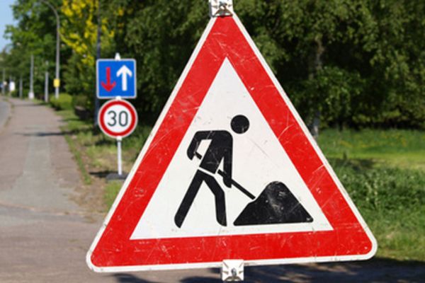 Foto: Straßenarbeiten / Mario de Mattia / pixelio.de